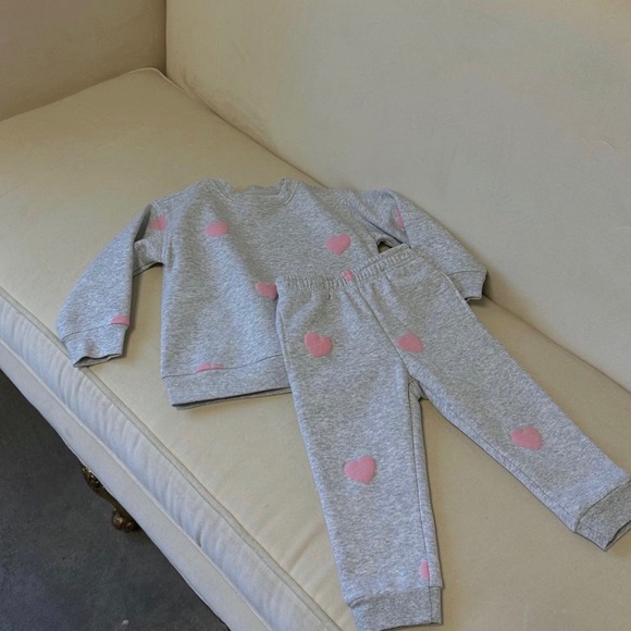 Brunette the Label / KIDS Heart Joggers - Picture 1 of 2